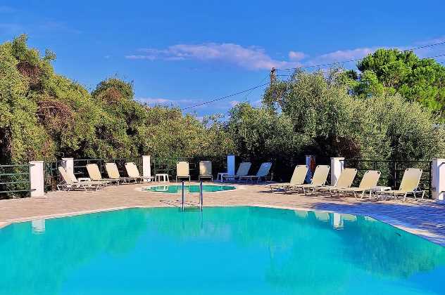 Swimming pool, Nissaki Sea View, Nissaki, Corfu