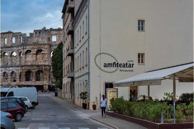 Hotel Amfiteatar, Pula