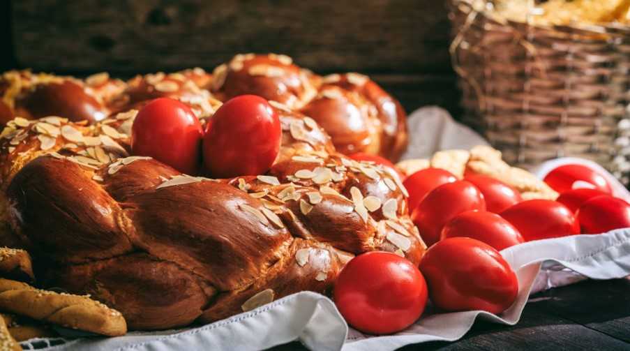 Traditional Greek Easter fare