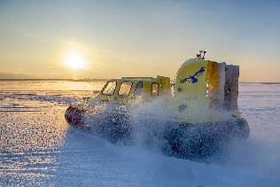 Hovercraft archipelago tour