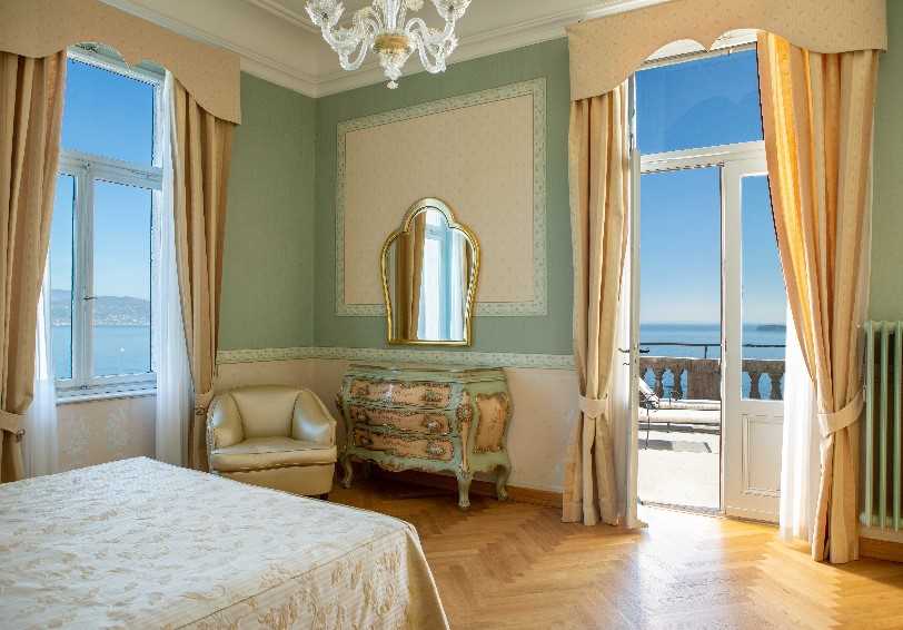 Junior Suite with lake view, Villa del Sogno, Lake Garda, Italy