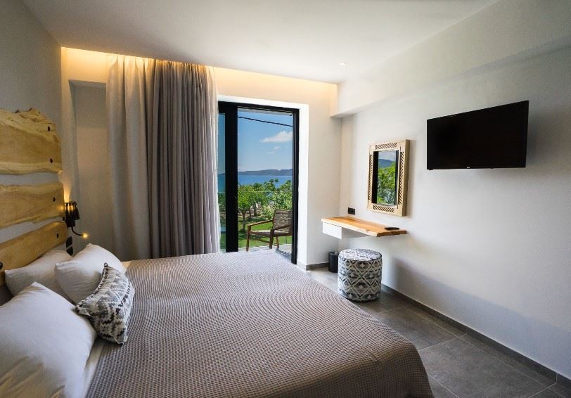 Superior bedroom, Zoe Hotel, near Pylos, Peloponnese