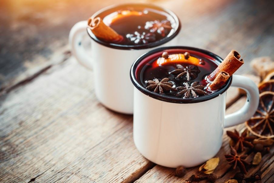 Mulled wine (glögg)