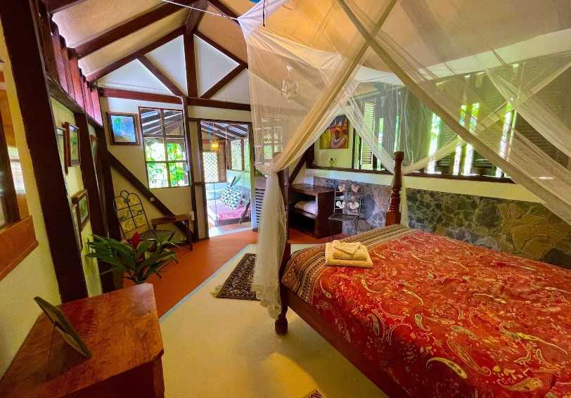Fou Fou Room
