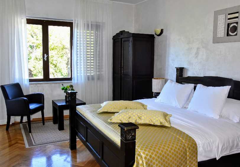 Five bedroom villa